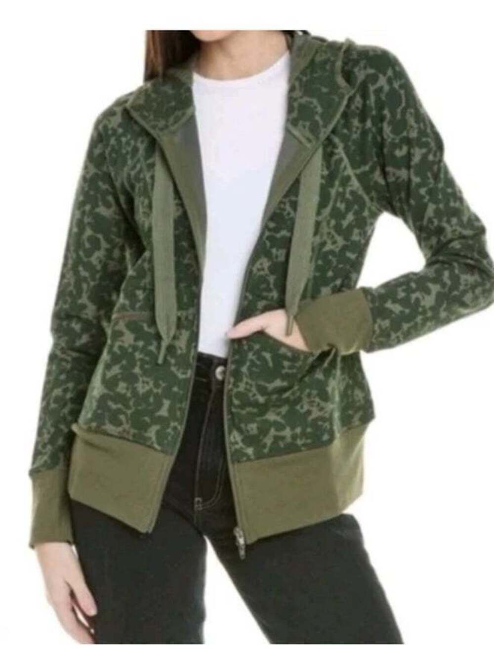 Cabi women’s marathon green camo full zip jacket hoodie Sz M Gorp active outdoor